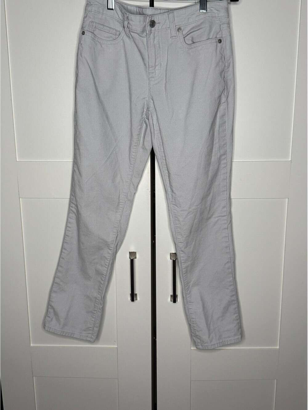 Lands' End Women's Size 6 Petite Light Gray Corduroy Straight Leg Pants
